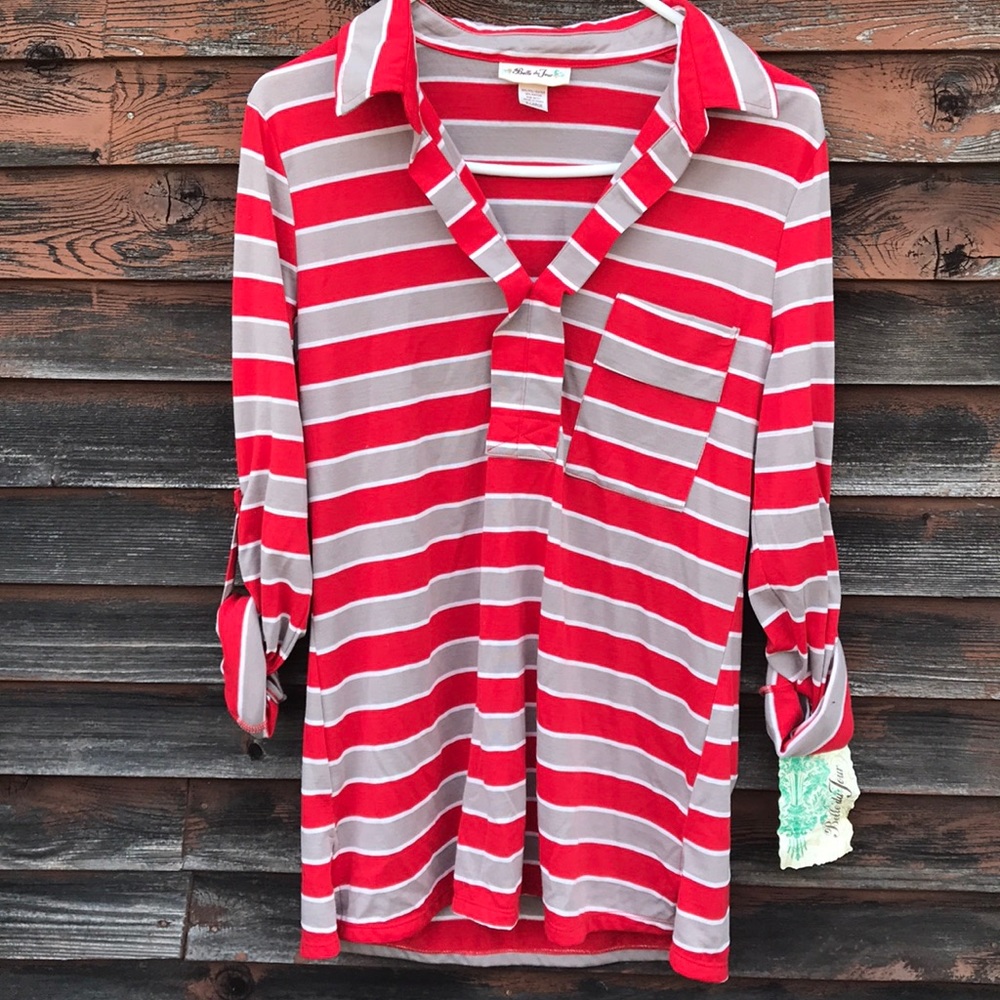 Women’s XL Belle du Four  long sleeve top.